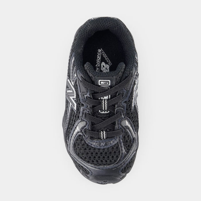 740 Infant Toddler Lifestyle Shoes (Black/Silver Metallic)