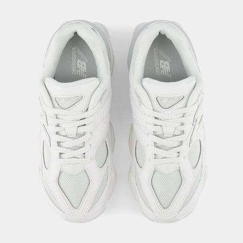 9060 Grade School Lifestyle Shoes (White/Reflection)