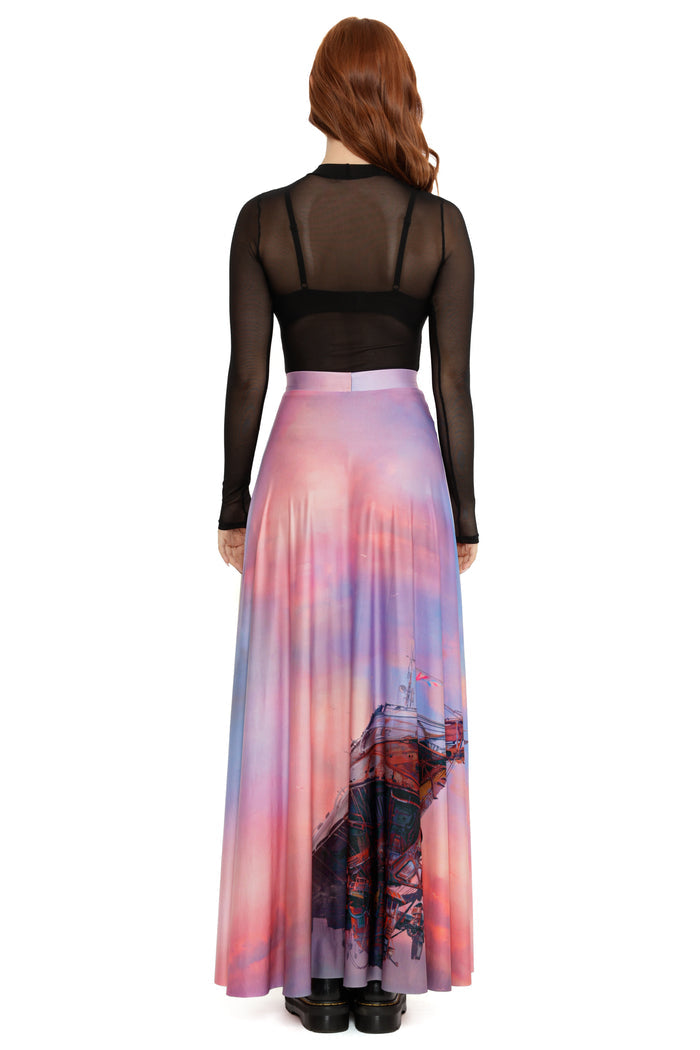 Fallout x BlackMilk Ad Victoriam Maxi Skirt featuring cinematic airship illustration on soft gradient fabric.