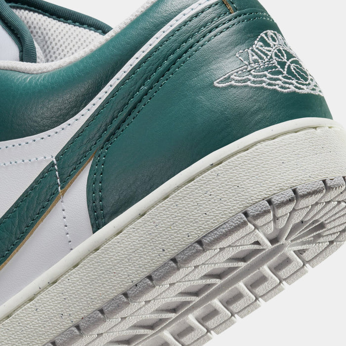 Air Jordan 1 Low SE Oxidized Green Mens Lifestyle Shoes (Oxidized Green/White/Sail/Neutral Grey)