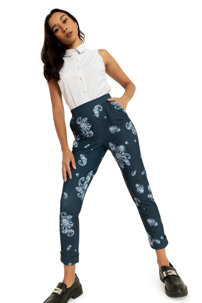 BlackMilk Clothing x Dungeons & Dragons - Baldur's Bouquet Cuffed Pants - Dungeons & Dragons Merchandise - Collaboration apparel - Licenced.