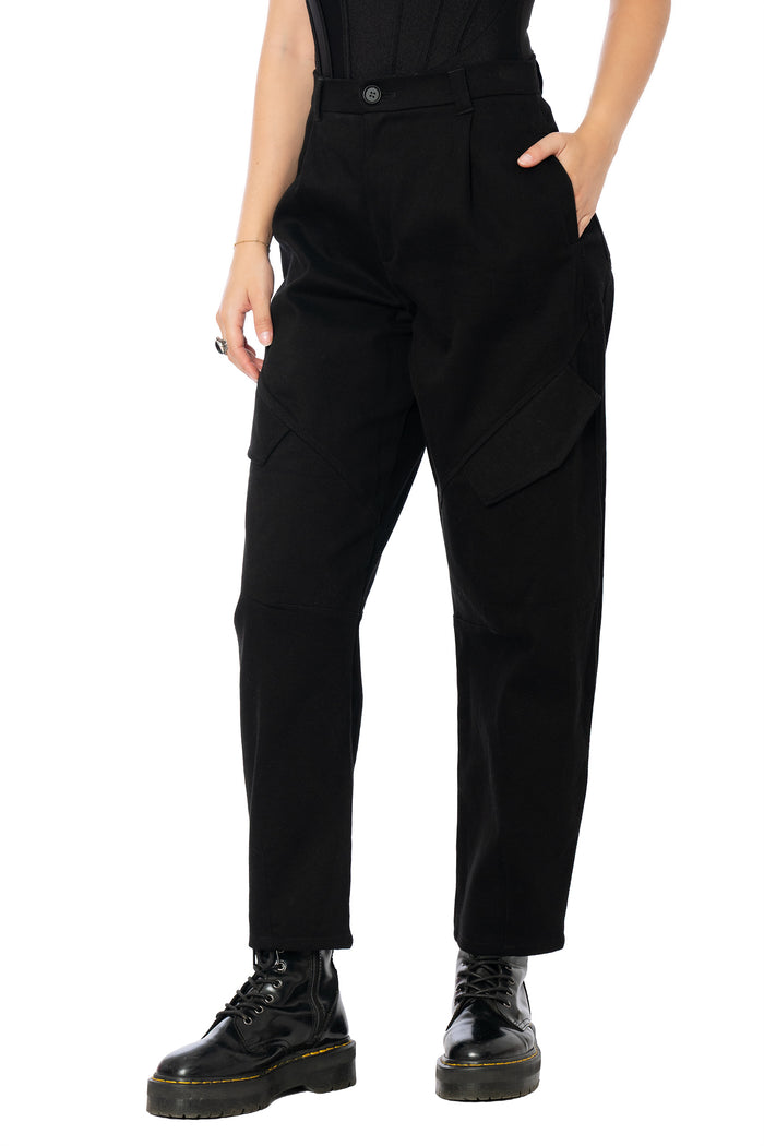 Utility-inspired black barrel leg pants with oversized cargo pockets, stretch cotton fabric and a relaxed fit, perfect for pairing with oversized tees, knits and fitted tops.
