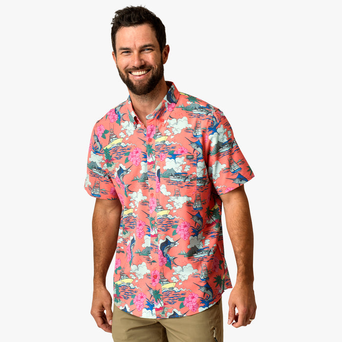 Conch $Model is 6'0" 182lbs Size M$