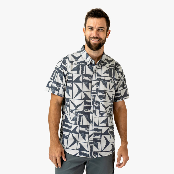 Pelican $Model is 6'0" 182lbs Size M$