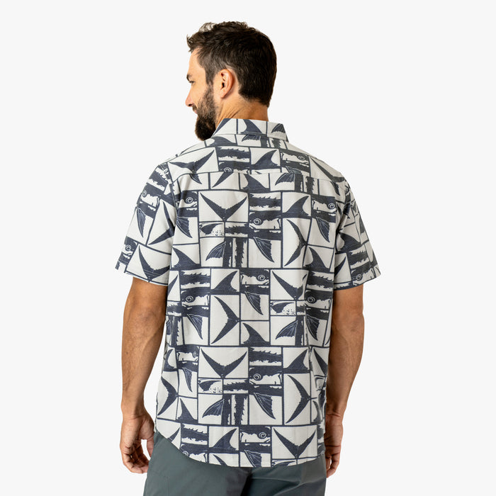 Pelican $Model is 6'0" 182lbs Size M$