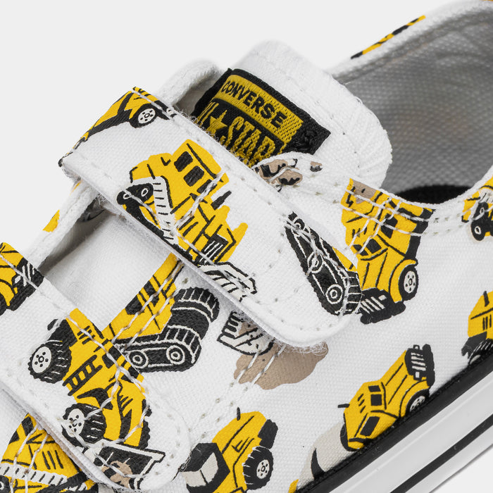 Chuck Taylor All Star 2V Low Top Infant Toddler Lifestyle Shoes (White/Yellow)