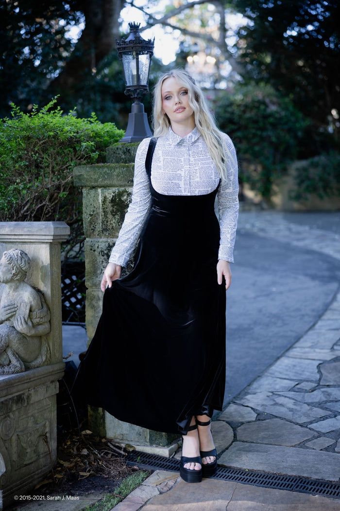 ACOTAR Hello Feyre darling long sleeve shirt, inspired by A Court of Thorns and Roses series by Sarah J Maas, featuring repeated text print, button up front, collar and cuffed sleeves, lightweight fantasy fashion piece