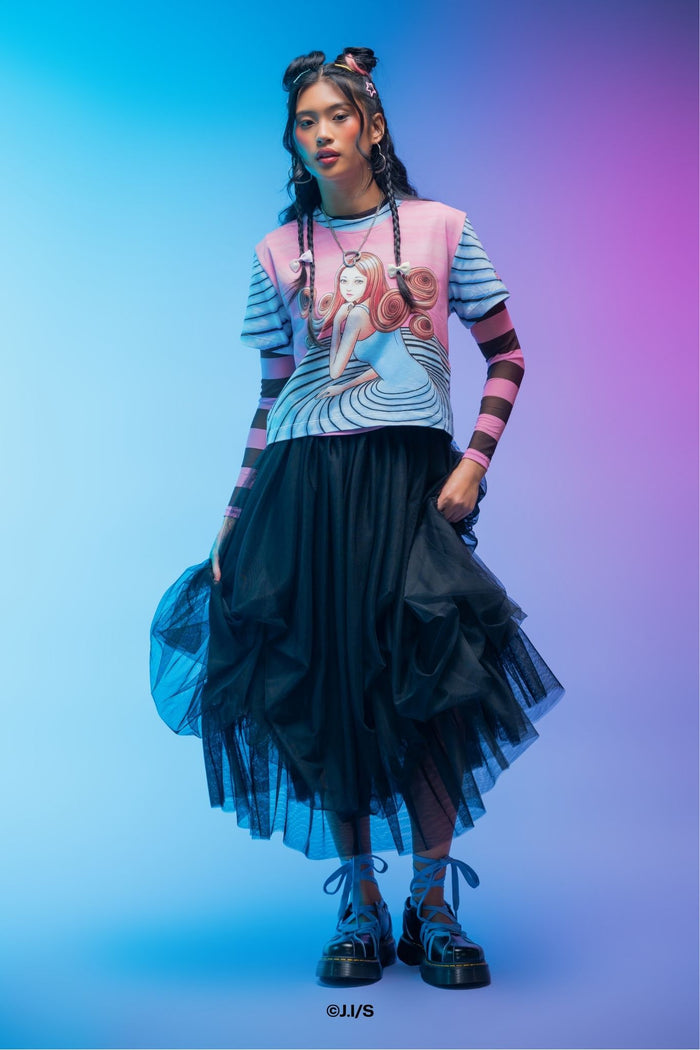 Official Junji Ito Uzumaki cropped baby tee showcasing Kirie Goshima with detailed manga-inspired artwork, front and back graphics and a soft cotton-rich fitted silhouette.