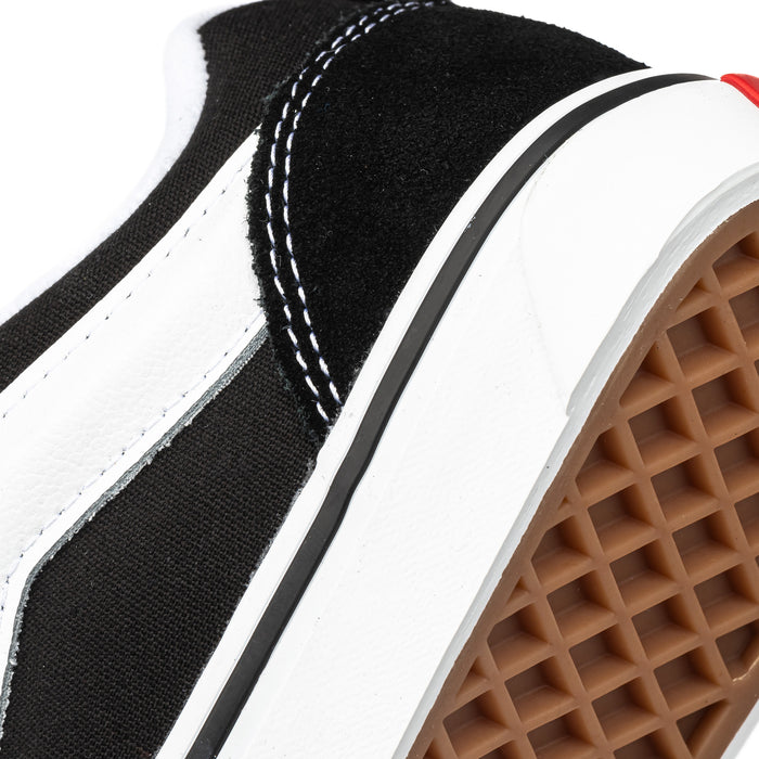 Knu Skool Grade School Lifestyle Shoes (Black/White)