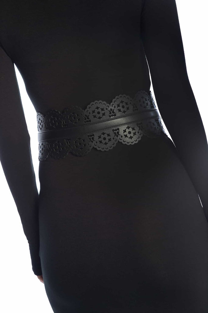 Lacebound Cut Out Belt