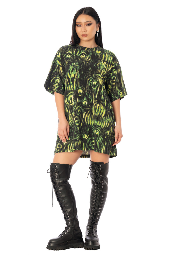 BlackMilk Mesmereyes Cotton Giant Tee – green hypnotic eyeball print oversized unisex cotton Halloween tee, part of the BlackMilk Clothing Halloween collection