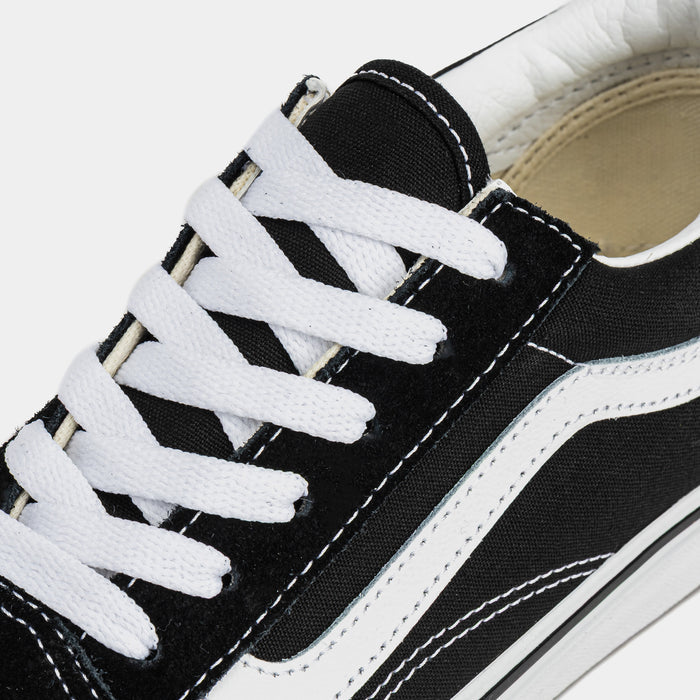 Old Skool Grade School Lifestyle Shoes (Black/White)