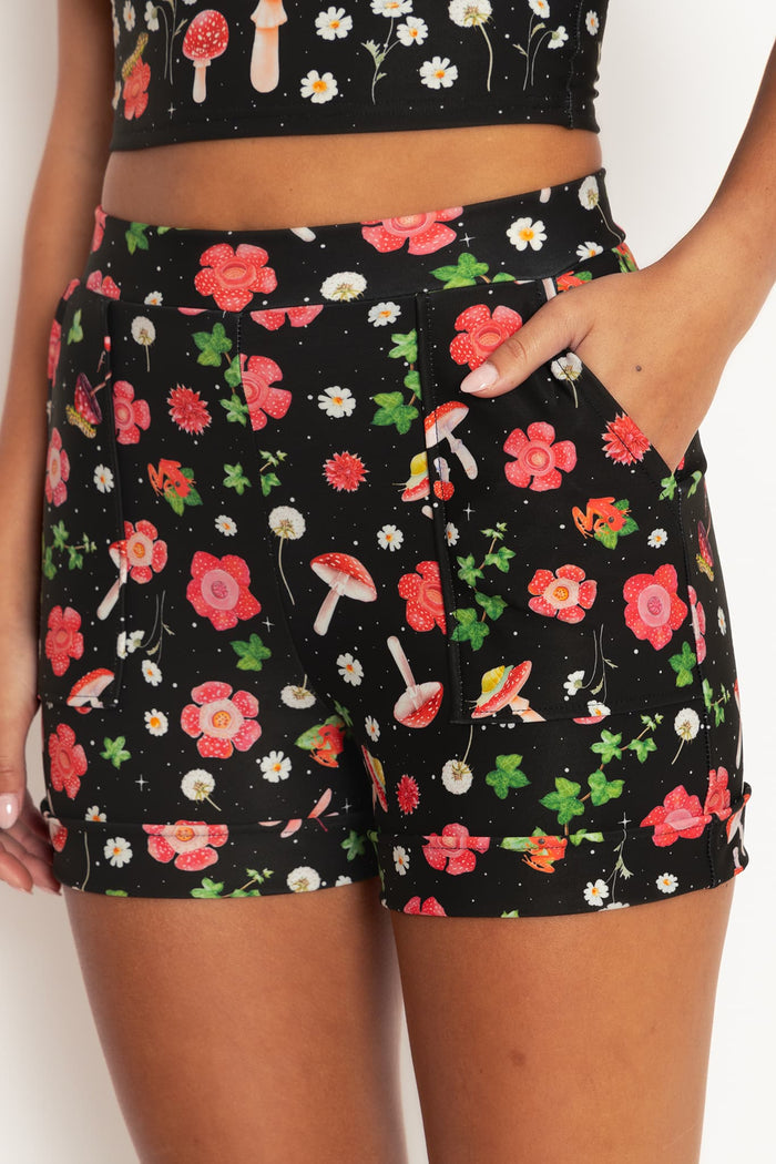 Poison Fields Cuffed Shorts