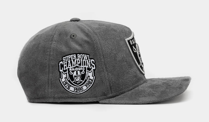 Shoe Palace Exclusive Las Vegas Raiders Storm Suede 950AF Snapback Mens Hat (Grey/Black)
