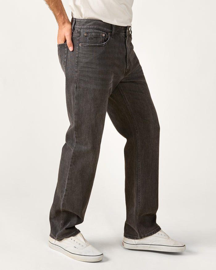 The Traveler Straight Jean