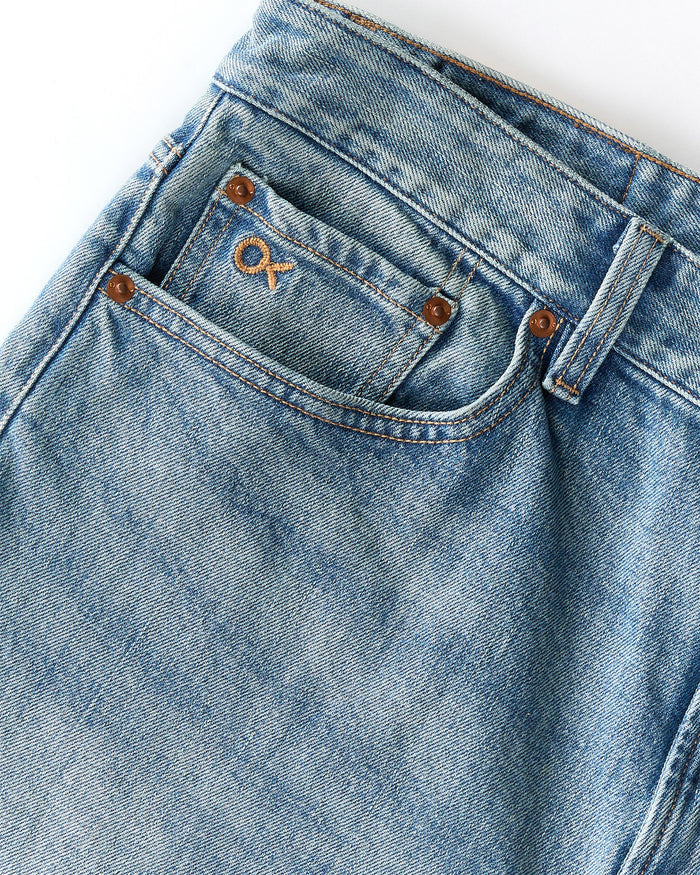 The Traveler Straight Jean