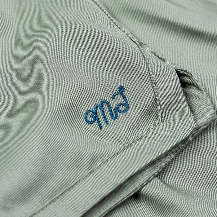 Twill Woven Womens Shorts (Jade Smoke/Industrial Blue)