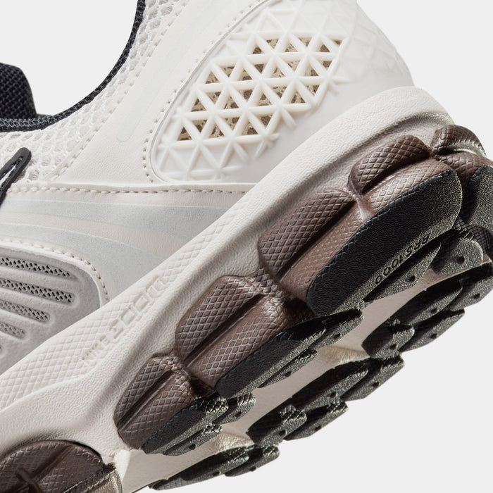 Vomero 5 Womens Running Shoes (Phantom/Metallic Platinum/Light/Iron Ore) Final Sale