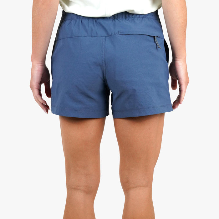 Bering Sea $Model is 5'7" 148lbs Size M$
