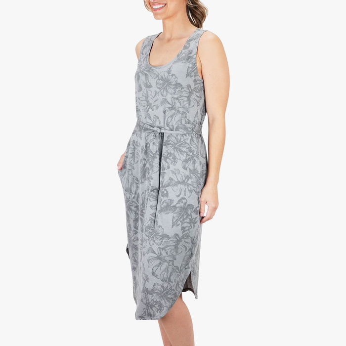 Harbor Gray $Model is 5'7" 143lbs Size M$