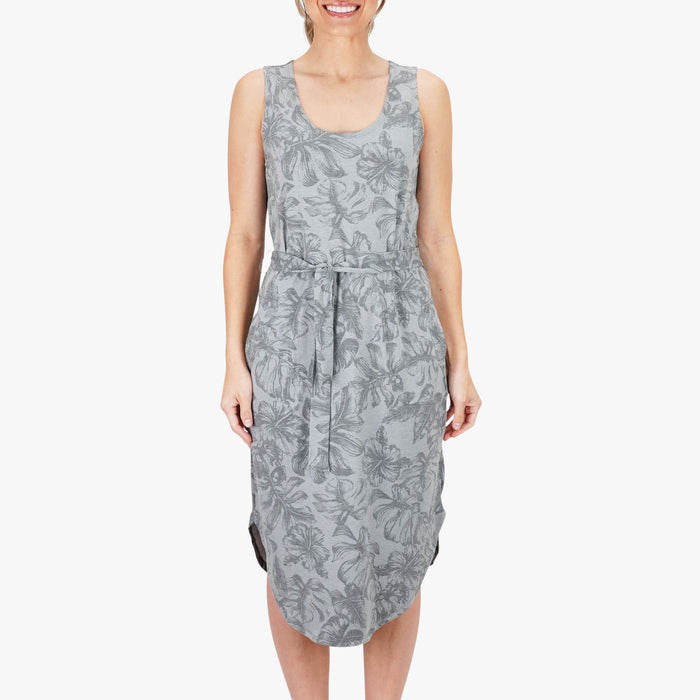 Harbor Gray $Model is 5'7" 143lbs Size M$