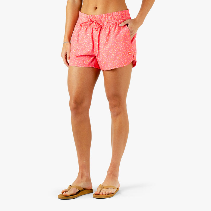 Conch $Model is Height: 5'7" Size M$