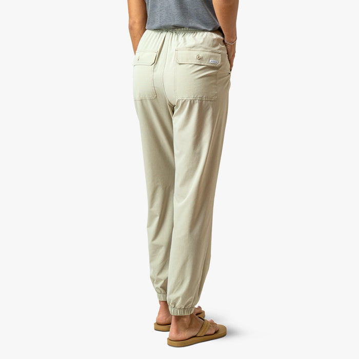 Pelican Heather $Model is 5'7" Size M$
